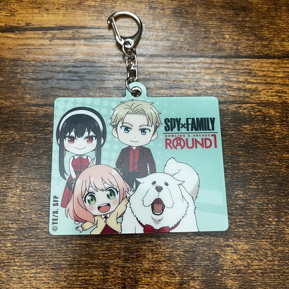 Spy x Family Round 1 Acrylic Keychain NWOT